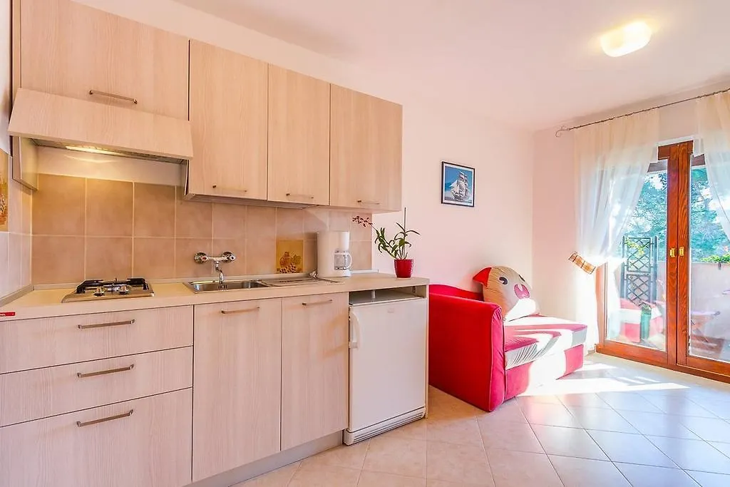 Apartments Valbandon Fažana